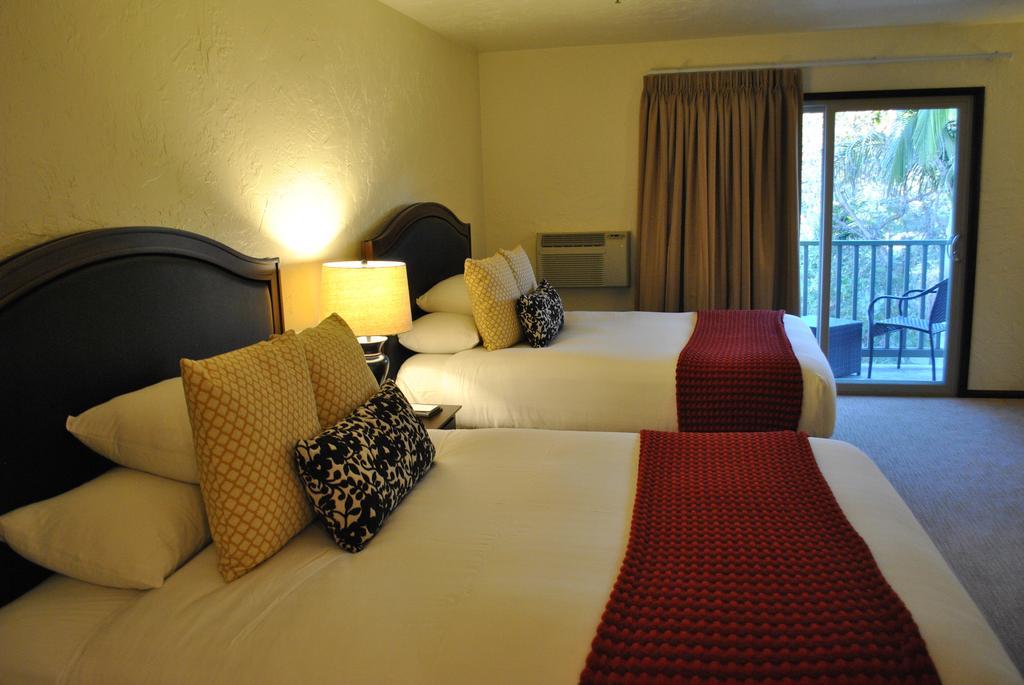 Hotel Palmoro House Santa Barbara Zimmer foto